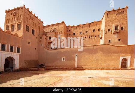 Maroc, Quarzazate, Kasbah Taourirt, résidence historique fortifiée Banque D'Images