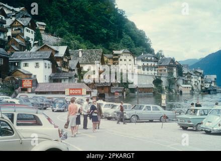 Ancienne photo de Meschen sur un parking près de Halstatt Banque D'Images
