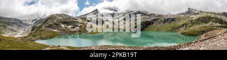 Belle photographie du lac Weisssee dans le parc national de High Tauern près de Kaprun, Autriche Banque D'Images