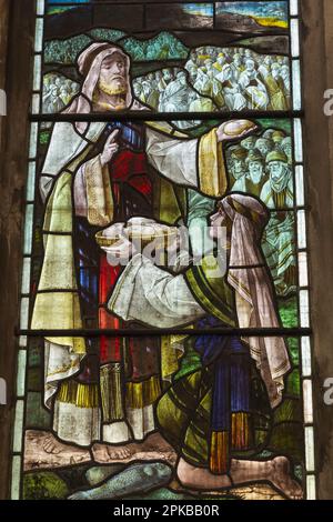 Angleterre, Dorset, Wareham, Église Lady St.Mary, vitraux représentant des scènes bibliques Banque D'Images