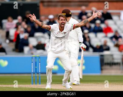 6th avril 2023 ; Old Trafford, Manchester, Angleterre : championnat de comté de la division 1, Lancashire versus Surrey Day 1 ; Tom Bailey de Lancashire Banque D'Images