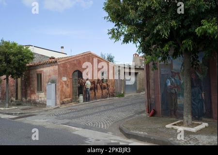 Murales. Tinnura. OU, Sardegna. Italie Banque D'Images