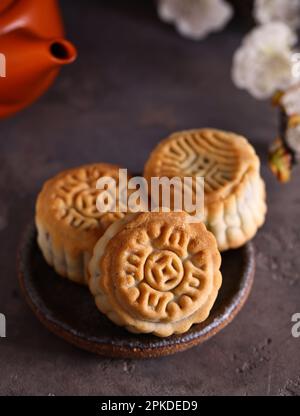 les gâteaux de lune sont un régal pour les vacances Banque D'Images