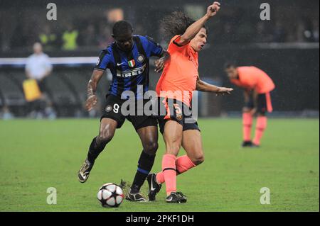 Milan, Italie, 16/09/2009 : Samuel ETO’o et Carles Puyol pendant le match Inter Barcelone Banque D'Images
