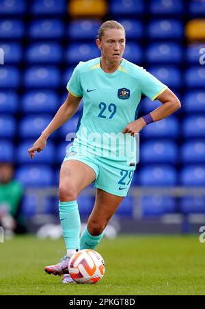 Claire Hunt en Australie lors d'un match international amical au Cherry Red Records Stadium de Londres. Date de la photo: Vendredi 7 avril 2023. Banque D'Images