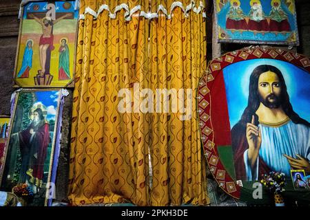 Œuvres d'art et tapisserie orthodoxes chrétiens éthiopiens à Lalibela, en Éthiopie Banque D'Images