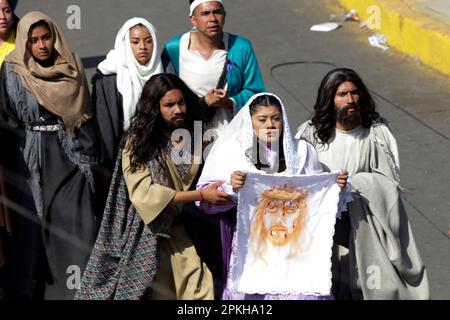 Mexico, Mexique. 7th avril 2023. Christ dans la représentation de 180th de la passion et de la mort du Christ dans la municipalité d'Iztapalapa à Mexico, Mexique. Sur 7 avril 2023 à Mexico, Mexique (Credit image: © Luis Barron/eyepix via ZUMA Press Wire) USAGE ÉDITORIAL SEULEMENT! Non destiné À un usage commercial ! Crédit : ZUMA Press, Inc./Alay Live News Banque D'Images