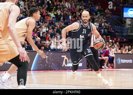 Forum d'Assago, Milan, Italie, 07 avril 2023, Shavon Shields (EA7 EMPORIO ARMANI MILANO) pendant EA7 Emporio Armani Milano vs FC Barcelone - Basketb Banque D'Images