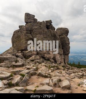 La formation rocheuse de Slonecznik dans les montagnes Karkonosze en Pologne, à proximité des frontières avec la république tchèque Banque D'Images