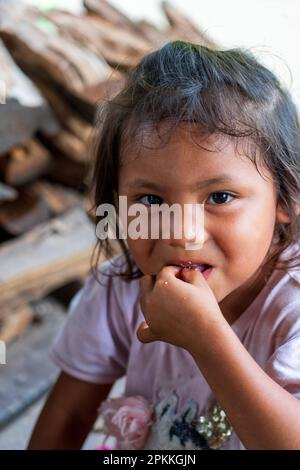 Visages du Pérou: Ribernos de l'Amazone Banque D'Images