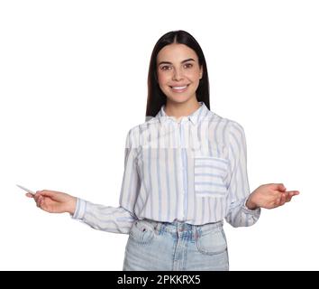 Belle jeune femme sur fond blanc. Météo Banque D'Images