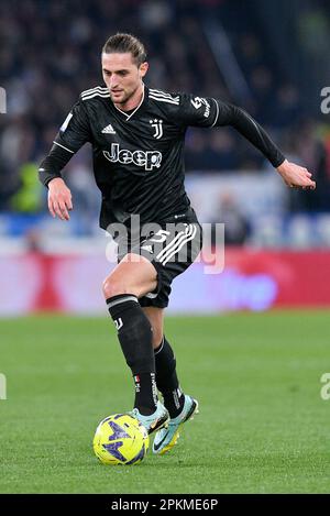 Rome, Italie. 08th avril 2023. Adrien Rabiot de Juventus FC pendant la série Un match entre Lazio et Juventus au Stadio Olimpico, Rome, Italie, le 8 avril 2023. Credit: Giuseppe Maffia/Alay Live News Banque D'Images