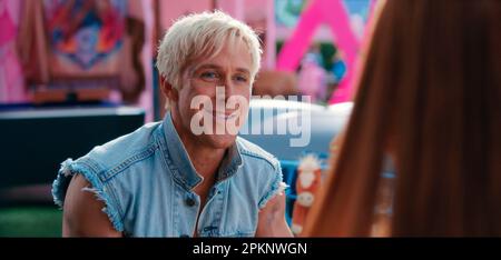 RYAN GOSLING à BARBIE (2023), dirigé par GRETA GERWIG. Crédit: WARNER BROS. / Album Banque D'Images