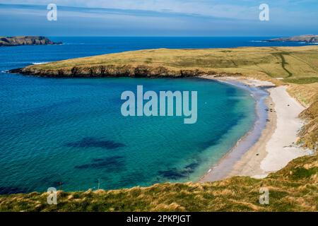 La vue depuis le point de vue de Rerwick Beach, Shetland Islands, Écosse Banque D'Images