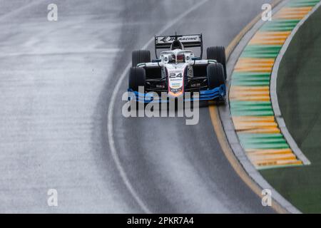 Kush Maini, de l'Inde, pilotant le Campos Racing (24) pendant les qualifications F2 au Grand Prix de Formule 1 d'Australie. Banque D'Images