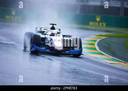 Kush Maini, de l'Inde, pilotant le Campos Racing (24) pendant les qualifications F2 au Grand Prix de Formule 1 d'Australie. Banque D'Images