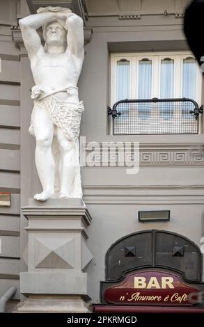 Italien, Neapel, Piazza Nicola Amore am Corso Umberto I., Süd-Ost-Seite Banque D'Images