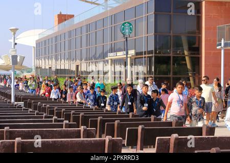 23 décembre 2022 - Gujarat en Inde : les gens sont fascinés et ravis par la statue de l'unité au Gujarat, en Inde Banque D'Images