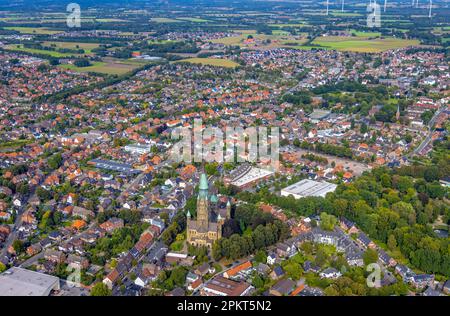 Vue aérienne, St. Église catholique Anthony Basilica dans la ville de Rheine à Rheine, Münsterland, Rhénanie-du-Nord-Westphalie, Allemagne, Münsterland, Lieu de culte, D Banque D'Images