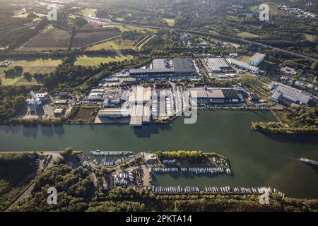 Vue aérienne, zone industrielle Friedrich der Große à l'Herner Meer ainsi que port de plaisance au canal Rhin-Herne dans le quartier Horsthausen à Herne, R Banque D'Images