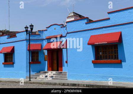 Rue pavée, 5 de Mayo, Centre historique , Oaxaca de Juarez, Mexique Banque D'Images