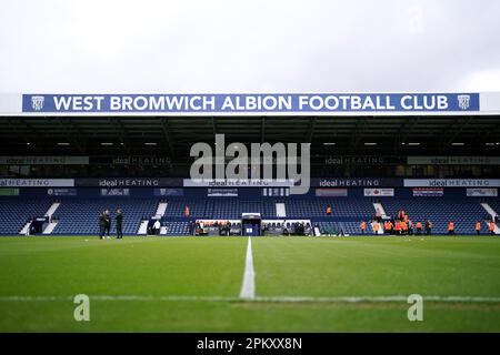 Vue générale du terrain avant le match du championnat Sky Bet aux Hawthorns, West Bromwich. Date de la photo: Lundi 10 avril 2023. Banque D'Images