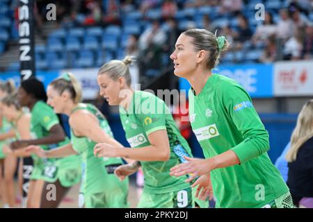 10th avril 2023 ; Ken Rosewall Arena, Sydney, Nouvelle-Galles du Sud, Australie : Suncorp Super Netball , New South Wales Swifts versus West Coast Fever ; Courtney Bruce de la West Coast Fever pendant l'échauffement Banque D'Images