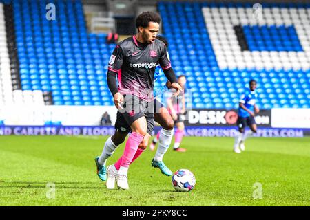 Sam Nombe (10 Exeter City) va de l'avant lors du match Sky Bet League 1 entre Cambridge United et Fleetwood Town au R coings Abbey Stadium, Cambridge, le vendredi 7th avril 2023. (Photo : Kevin Hodgson | ACTUALITÉS MI) crédit : ACTUALITÉS MI et sport /Actualités Alay Live Banque D'Images