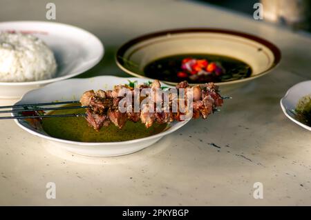 Sate Klathak, Sate Kambing ou Lamb Satay, un satay traditionnel de Yogyakarta, Indonésie Banque D'Images