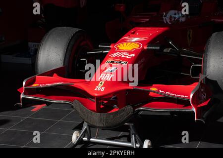 Ferrari F2008 ex-Kimi Raikkonen au Grand Prix historique français 2023 sur la piste Paul Ricard Banque D'Images