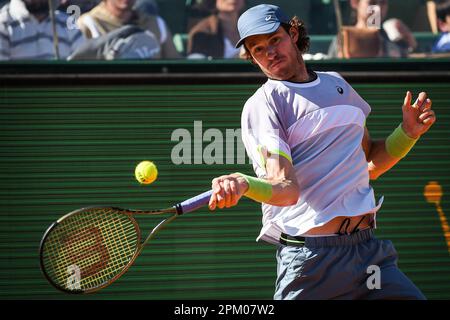 Roquebrune Cap Martin, France. 09th avril 2023. Nicolas JARRY du Chili pendant le Rolex Monte-Carlo, ATP Masters 1000 tennis sur 9 avril 2023 au Monte-Carlo Country Club de Roquebrune Cap Martin, France - photo Matthieu Mirville/DPPI crédit: DPPI Media/Alamy Live News Banque D'Images