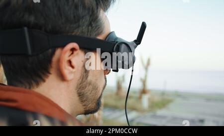 Pilotez avec des lunettes virtuelles Banque D'Images