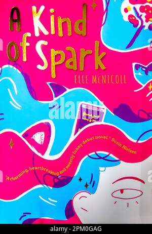 Une sorte de roman Spark d'elle McNicoll 2020 Banque D'Images