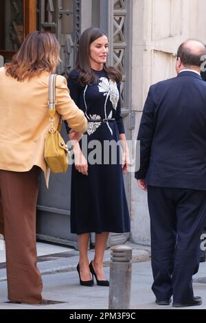 Madrid, Espagne. 11th avril 2023. La reine Letizia d'Espagne assiste au bicentenaire de l'Ateneo de Madrid à Madrid. Crédit : SOPA Images Limited/Alamy Live News Banque D'Images