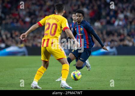 Barcelone, Espagne. 10th avril 2023. BARCELONE, ESPAGNE - AVRIL 10: Alex Balde du FC Barcelone pendant le match de la Liga entre le FC Barcelone et le FC Gérone au Camp Spotify Nou sur 10 avril 2023 à Barcelone, Espagne (Credit image: © Gerard Franco/DAX via ZUMA Press Wire) USAGE ÉDITORIAL SEULEMENT! Non destiné À un usage commercial ! Banque D'Images