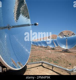 Australie. Nouvelle-Galles du Sud. Centrale solaire White Cliffs. 1982. Banque D'Images