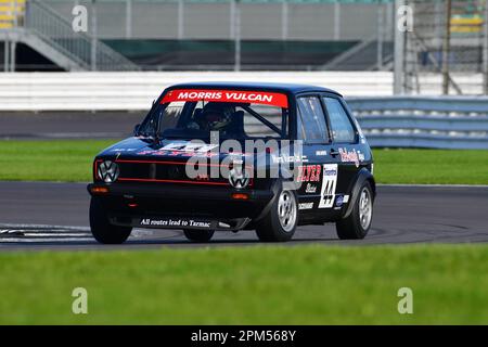 Jim Morris, Tom Shephard, VW Golf GTI Mk1, une heure de course pour une grille combinant le défi de voiture de tourisme historique, HTCC, le Trophée Tony dron pour T Banque D'Images