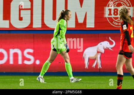 Louvain, Belgique. 11th avril 2023. La gardien de but belge Lisa Lichtfus semble découragée lors d'un match de football amical entre l'équipe nationale féminine belge The Red Flames et la Slovénie, le mardi 11 avril 2023 à Louvain. BELGA PHOTO DAVID CATRY crédit: Belga News Agency/Alay Live News Banque D'Images