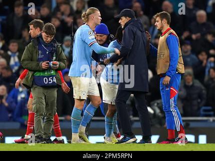 Erling Haaland de Manchester City et Thomas Tuchel, directeur de Bayern Munich, après le coup de sifflet final de la finale de la Ligue des champions de l'UEFA, première étape du match au Etihad Stadium de Manchester. Date de la photo: Mardi 11 avril 2023. Banque D'Images