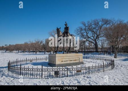 Statue équestre de la reine Elizabeth II à l'édifice de l'Assemblée législative de la Saskatchewan, à Regina, en Saskatchewan, au Canada Banque D'Images