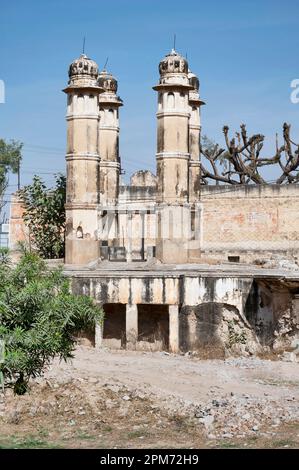 Vieux puits d'eau près de Ganga Mata Mandir, construit il y a environ 200 ans par Seth Podars de Ramgarh, Ramgarh, Shekhawati, Rajasthan, Inde Banque D'Images