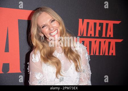 NEW YORK, NEW YORK - AVRIL 11 : Toni Collette participe à la projection de « Mafia Mamma » à New York au AMC Lincoln Square Theatre sur 11 avril 2023 à New York. (Photo par Ron Adar / SOPA Images / Sipa USA) Banque D'Images