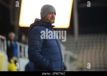 Cristian Dulca entraîneur de Roumanie équipe féminine de football pendant le match amical de football Roumanie contre Marocco 12.04.2023, Stade Arcul de TRIUMF , Bucarest Banque D'Images