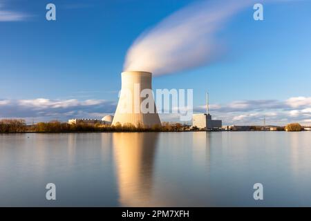 Centrale nucléaire Isar près de Landshut, Bavière, Allemagne Banque D'Images