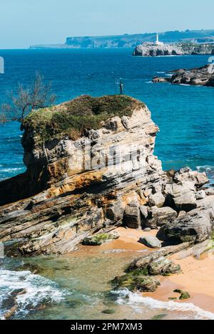 Playa del Camello et Peninsula de la Magdalena, Santander, Cantabrie, Espagne Banque D'Images