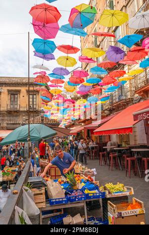 Italie, Sicile, Catane, ville baroque classée au patrimoine mondial de l'UNESCO, marché des fruits et légumes Banque D'Images