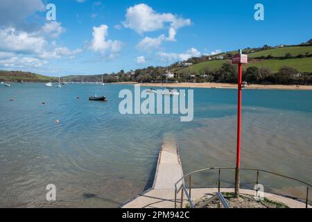 Vue sur l'estuaire de la Salcombe, vue de Salcombe à East Portlerouth dans le South Hams Banque D'Images