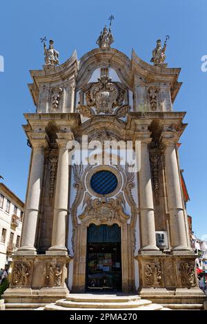 Eglise Igreja de Sao Paulo, Rua Teixeira de Sousa, Vila Real, Capela Nova, Portugal Banque D'Images