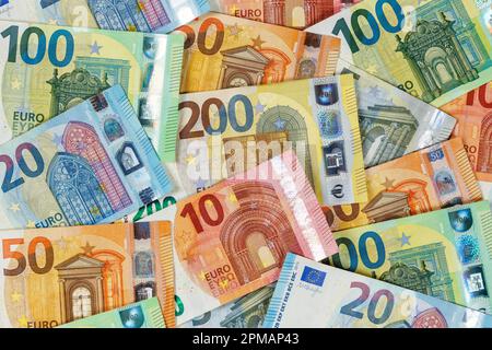 Billets de banque en euros économie d'argent arrière-plan payer finances billets de banque notes de banque riches Banque D'Images