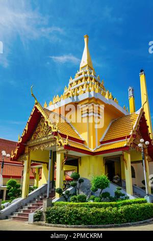 Wat Khlong Toei Nai dans le quartier Khlong Toei de Bangkok, Thaïlande Banque D'Images